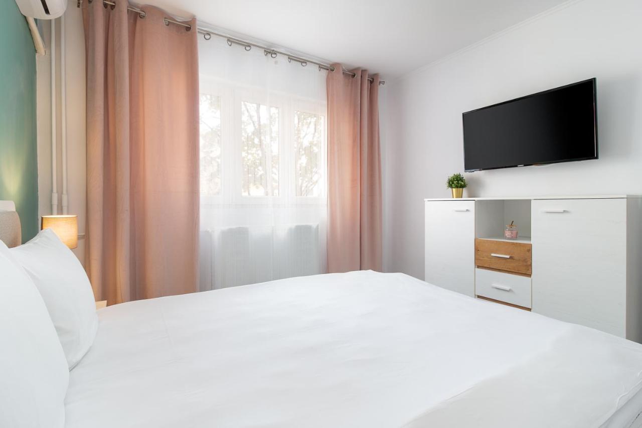 Decebal Flat Apartment ออราแด ภายนอก รูปภาพ