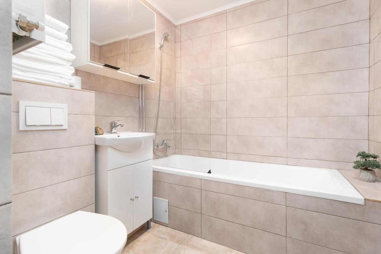 Decebal Flat Apartment ออราแด ภายนอก รูปภาพ